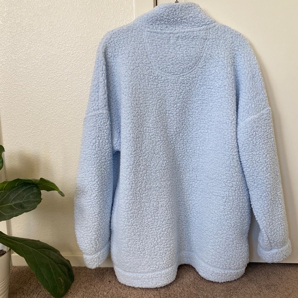 Aeropostale Sherpa long sleeve. Women’s L - Picture 3 of 3
